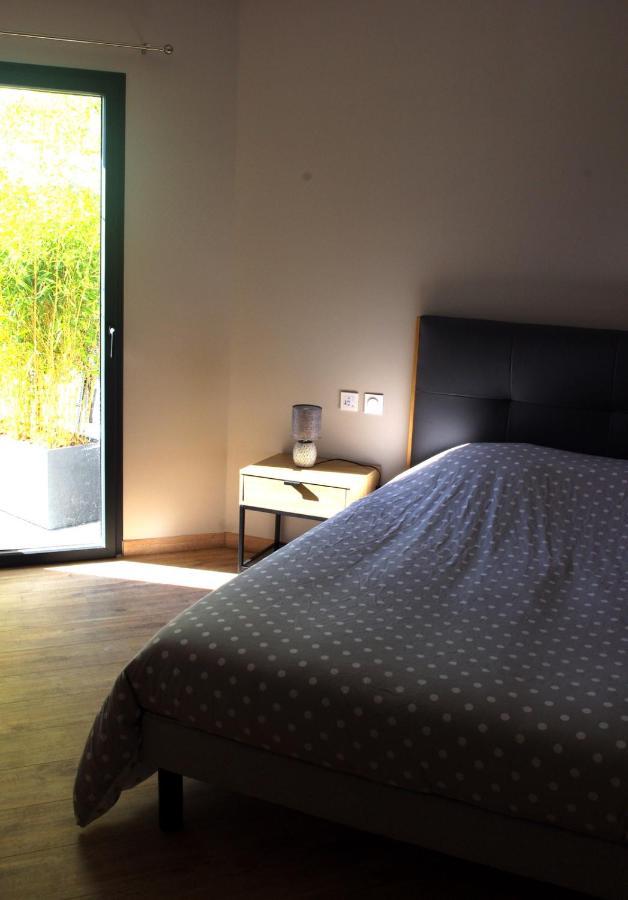 Cote Et Mer - Appartement Haut Standing Dans Villa Avec Piscine Et Vue Mer Taglio-Isolaccio Екстериор снимка