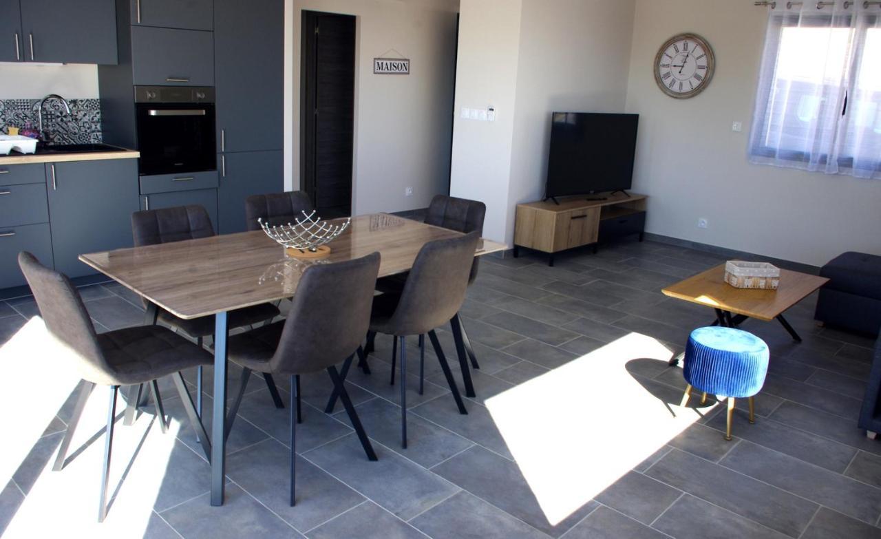 Cote Et Mer - Appartement Haut Standing Dans Villa Avec Piscine Et Vue Mer Taglio-Isolaccio Екстериор снимка