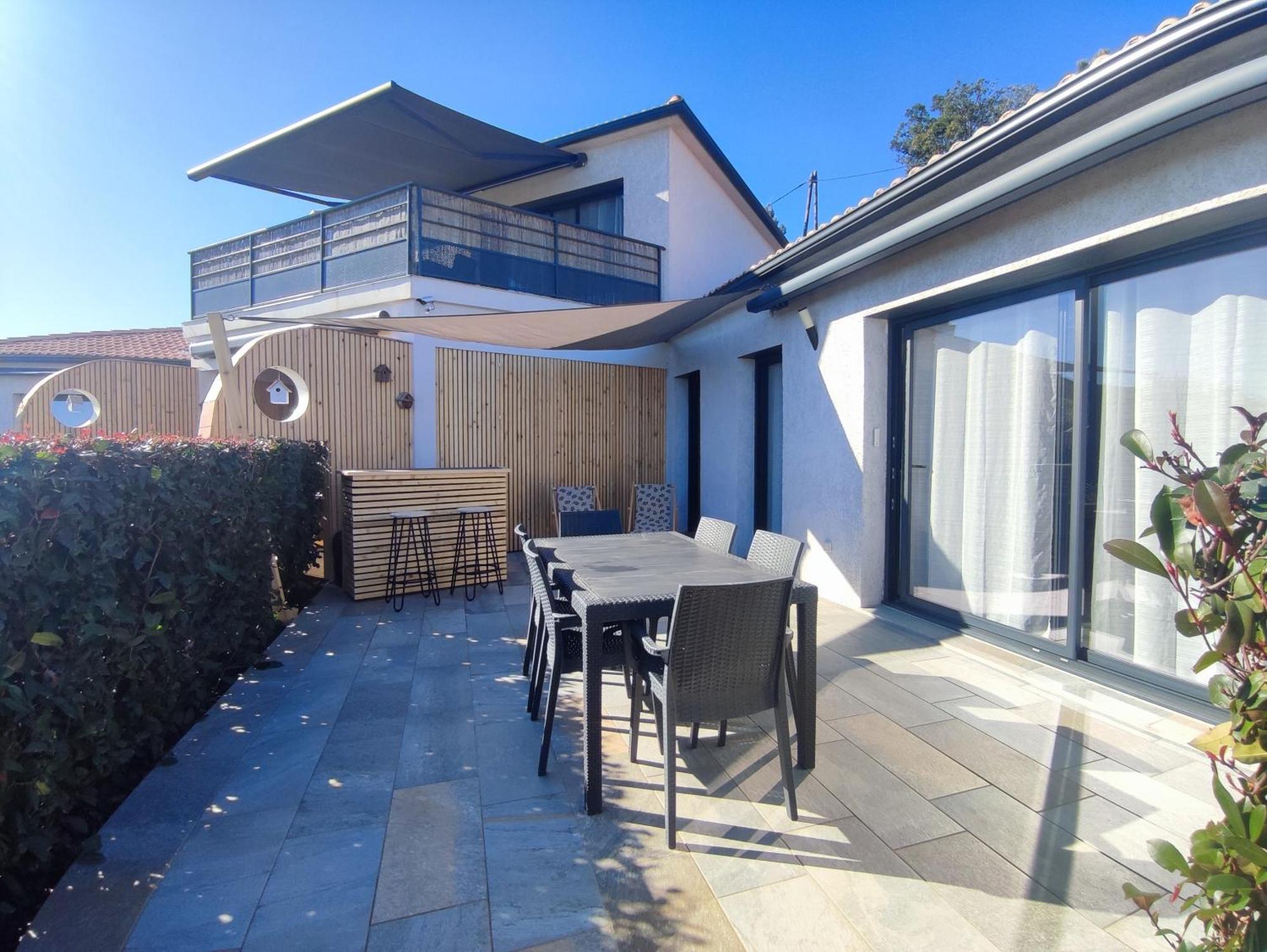 Cote Et Mer - Appartement Haut Standing Dans Villa Avec Piscine Et Vue Mer Taglio-Isolaccio Екстериор снимка